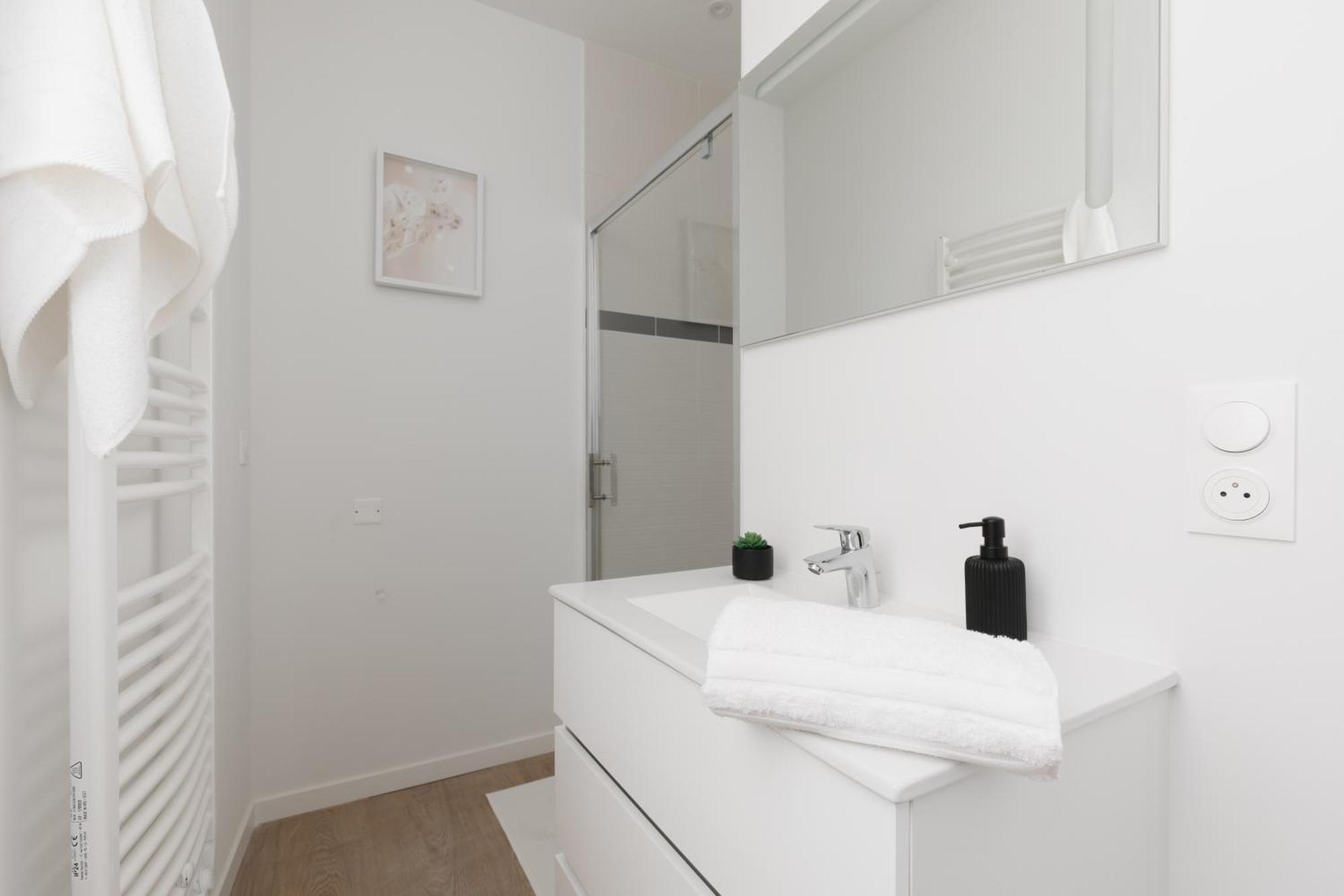 Appartement L'Esquisse ~ Hypercentre ~ Climatisation à Périgueux Extérieur photo